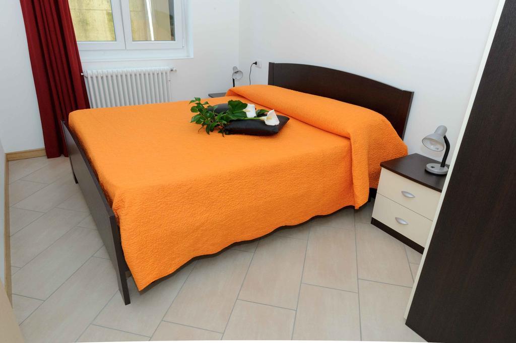 Casa Ciclamino Daire Vercana Oda fotoğraf